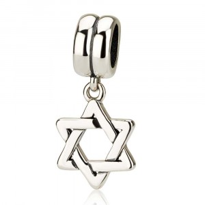 Charm in Sterling Silver with Dangling Star of David Joyería Judía
