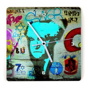 Ben Gurion Graffiti Square Wooden Clock By Ofek Wertman  Día de la Independencia de Israel